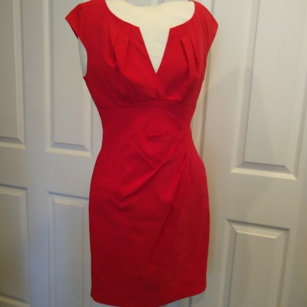 Adrianna Papell Coral Dress size 4